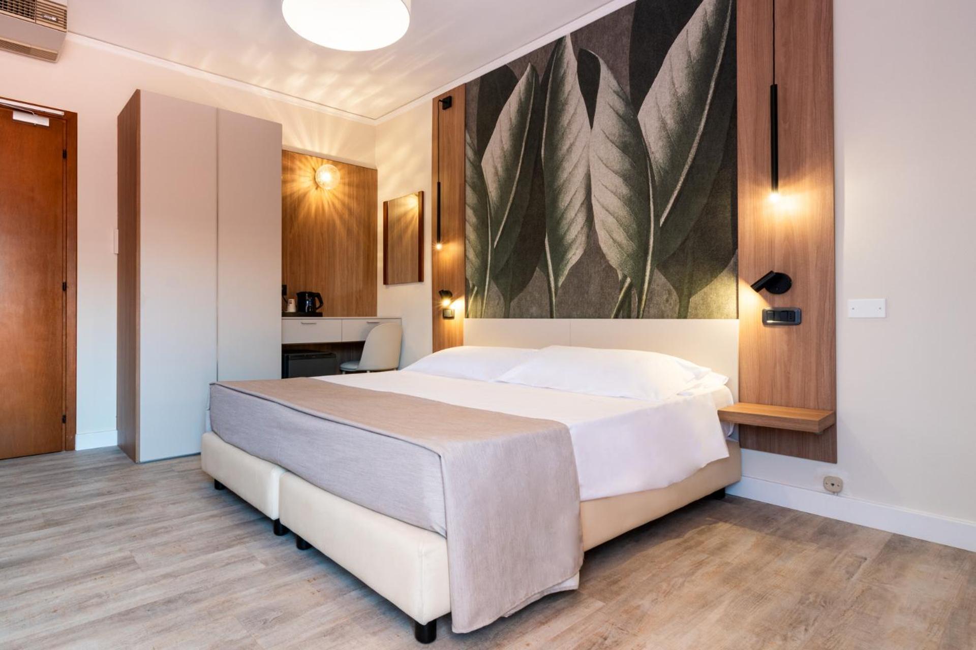 Continental B&B City Hotel