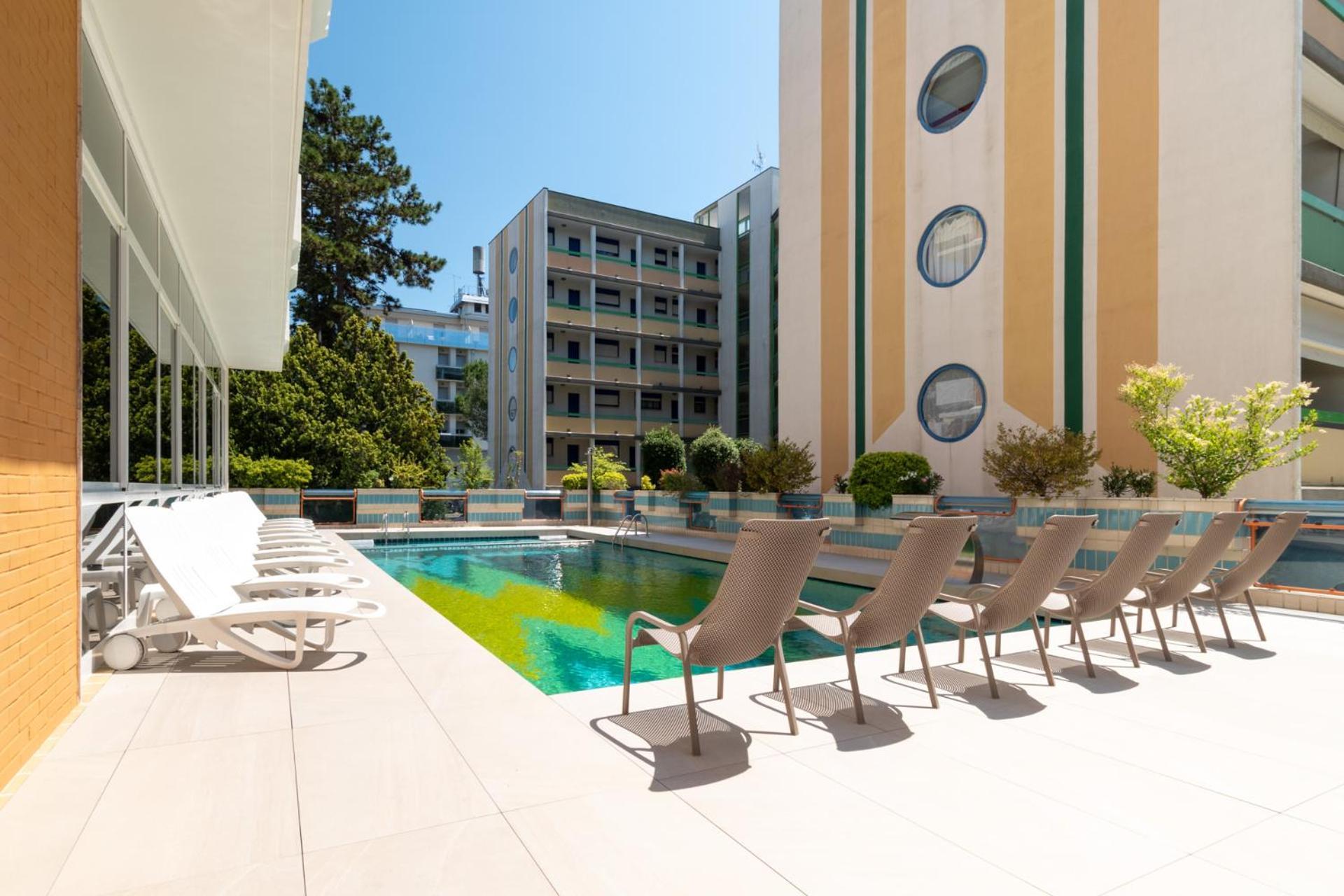 Continental Hotel